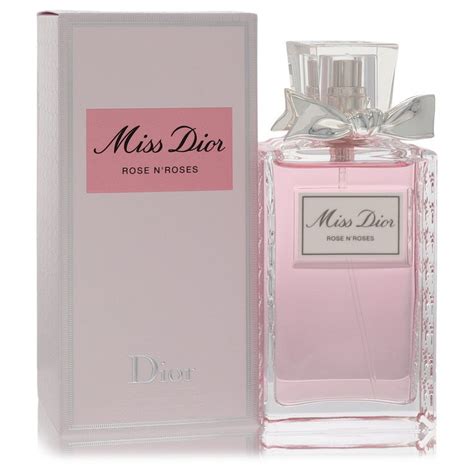 what smells like miss dior.